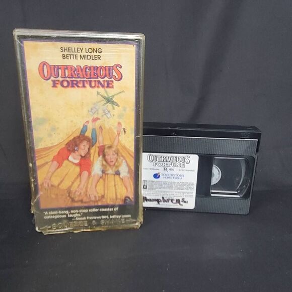 Outrageous Fortune [VHS] - Picture 1 of 5